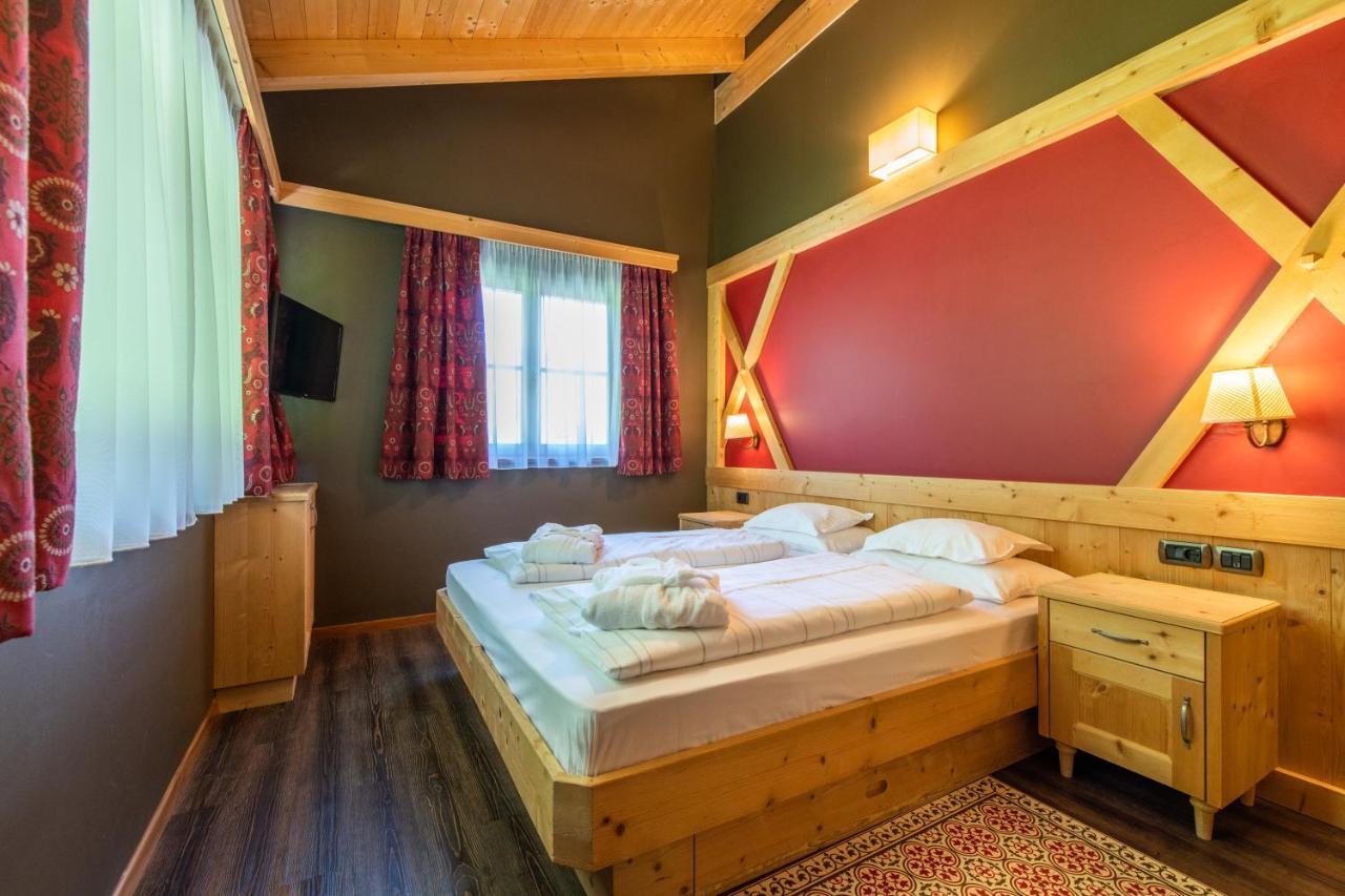 Hotel Somont Selva di Val Gardena Exterior foto